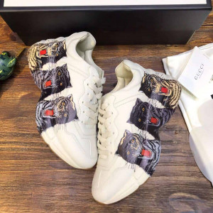GUCCI RHYTON LEATHER SNEAKER WITH TIGERS