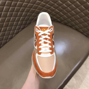 LOUIS VUITTON RUN AWAY SNEAKER - LV284