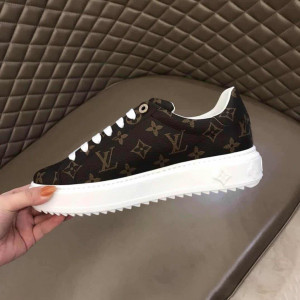 LOUIS VUITTON TIME OUT TRAINERS - LV251