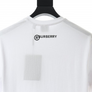 Burberry T-Shirt - BBRS43