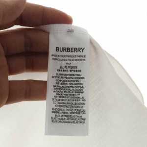 Burberry White Carrick Coordinate T-Shirt - BBRS09