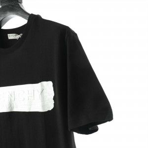 Givenchy T-Shirt With Band - GVS10