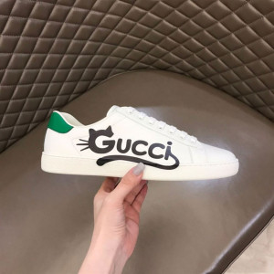 ACE SNEAKERS WITH GUCCI KITTEN - GCC061