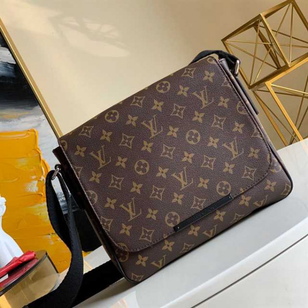 LOUIS VUITTON DISTRICT PM MESSENGER BAG MONOGRAM MACASSAR CANVAS M40935