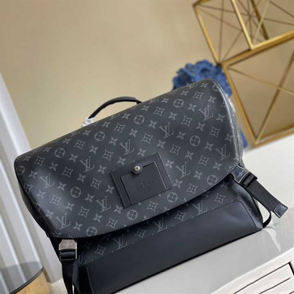 M40510 LOUIS VUITTON MESSENGER MM VOYAGER