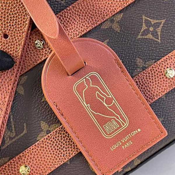 M45785 LOUIS VUITTON X NBA HANDLE TRUNK MONOGRAM COATED CANVAS TEXTILE LINING IN BROWN