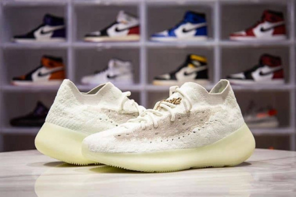 WHITE ADIDAS YEEZY BOOST 380 CALCITE GLOW SNEAKERS - AD27