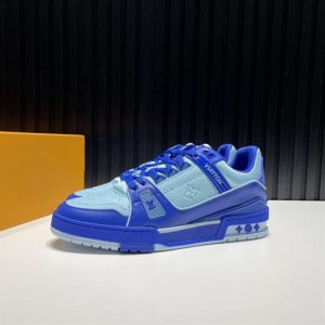 Louis Vuitton Trainer Sneaker - LSVT105