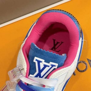 Louis Vuitton Trainer Sneaker - LSVT111