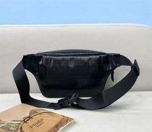 FENDI WAIST BAG - WFB022