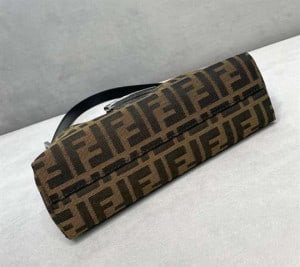 FENDI VINTAGE HANDLE BAG - WFB025