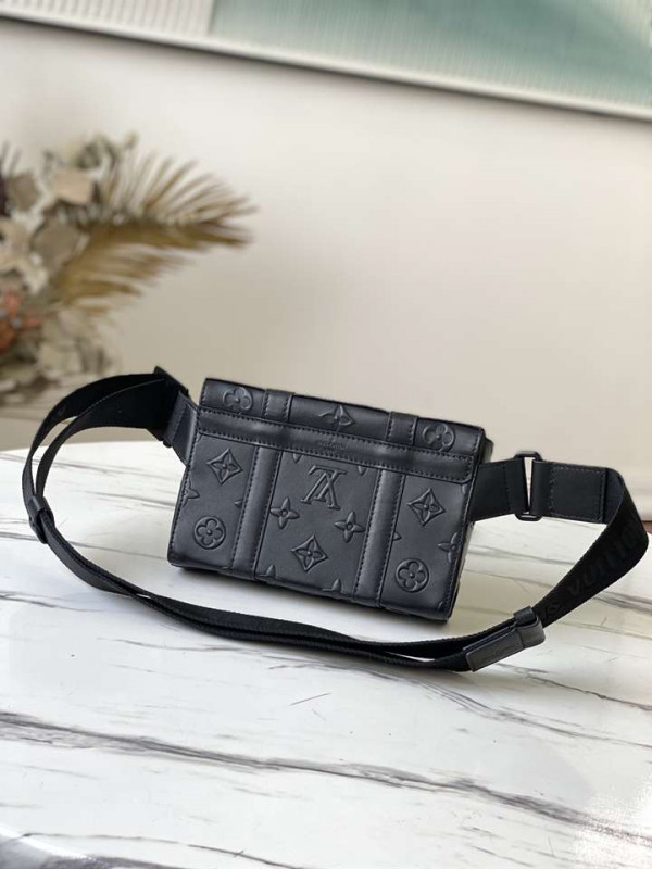 LOUIS VUITTON TRUNK SLINGBAG - WLM95