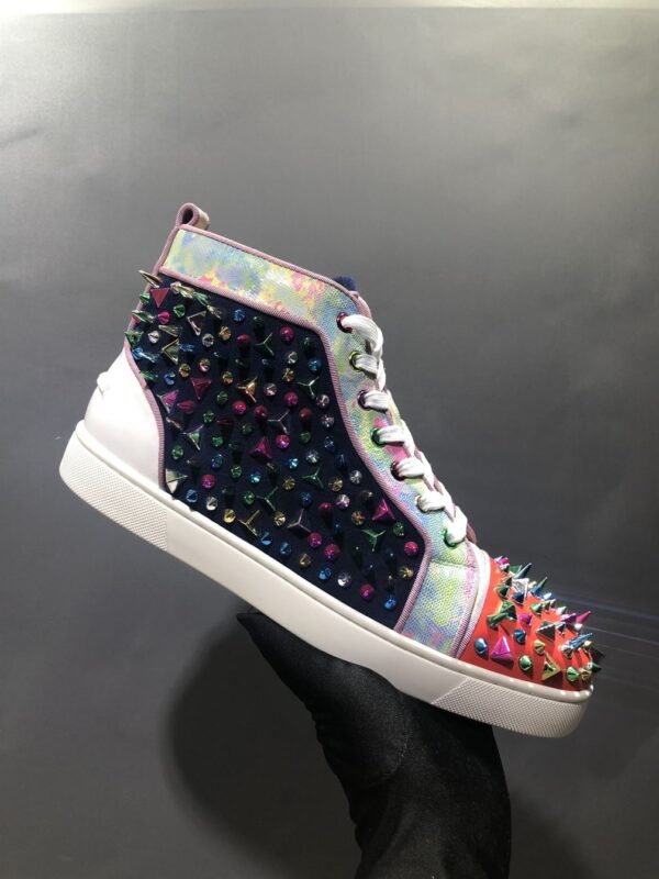 CHRISTIAN LOUBOUTIN HIGH TOP SNEAKER - CL108