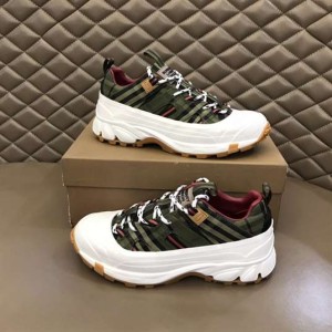 BURBERRY ARTHUR SNEAKERS - BBR098