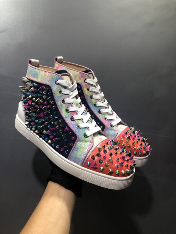 CHRISTIAN LOUBOUTIN HIGH TOP SNEAKER - CL108