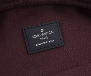 LOUIS VUITTON PORTE-DOCUMENTS VOYAGE PM - WLM218