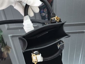 LOUIS VUITTON PETIT SAC PLAT - WLM333