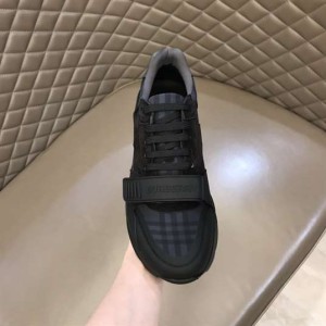 BURBERRY GREY VINTAGE CHECK SNEAKERS - BBR097