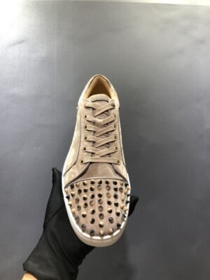 CHRISTIAN LOUBOUTIN LOW TOP SNEAKER - CL93