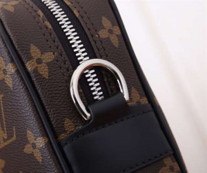 LOUIS VUITTON PORTE-DOCUMENTS VOYAGE PM - WLM218