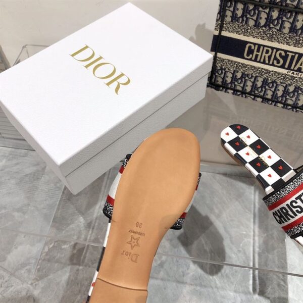 dior-slip-on-sandals-dos06