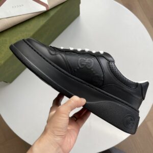Men's GG embossed sneaker – GC117