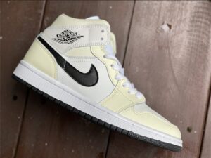 Air Jordan 1 Mid White Cement - AJH027