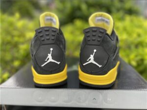 Air Jordan 4 Thunder - AJH089