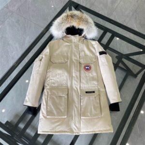 Canada Goose - CG032