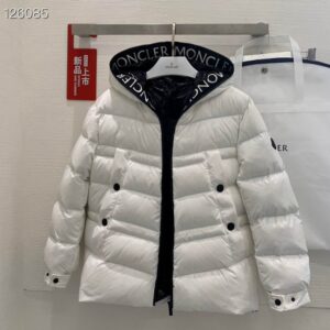 Moncler Coat - MC019