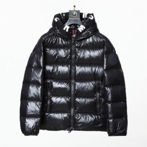 Moncler Coat - MC037