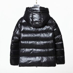 Moncler Coat - MC037