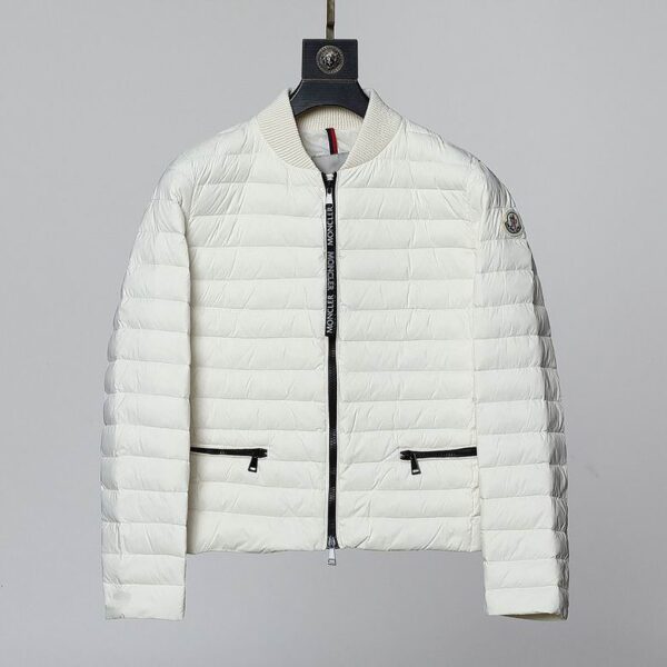 Moncler Coat - MC038