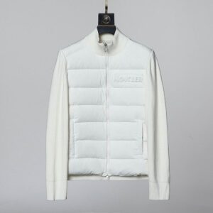 Moncler Coat - MC046