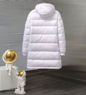 Moncler Coat - MC059