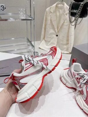 BALENCIAGA SNEAKERS - BB122