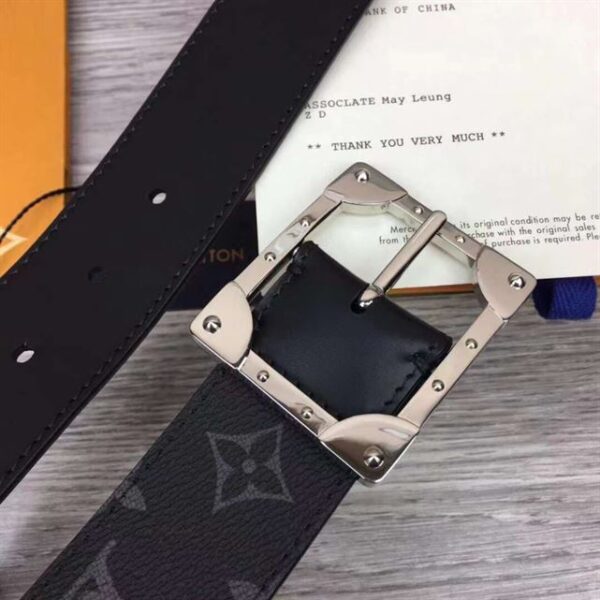 LOUIS VUITTON BELT - B046