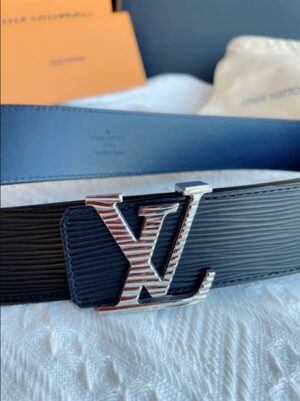 LOUIS VUITTON BELT - B054