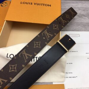 LOUIS VUITTON BELT - B058