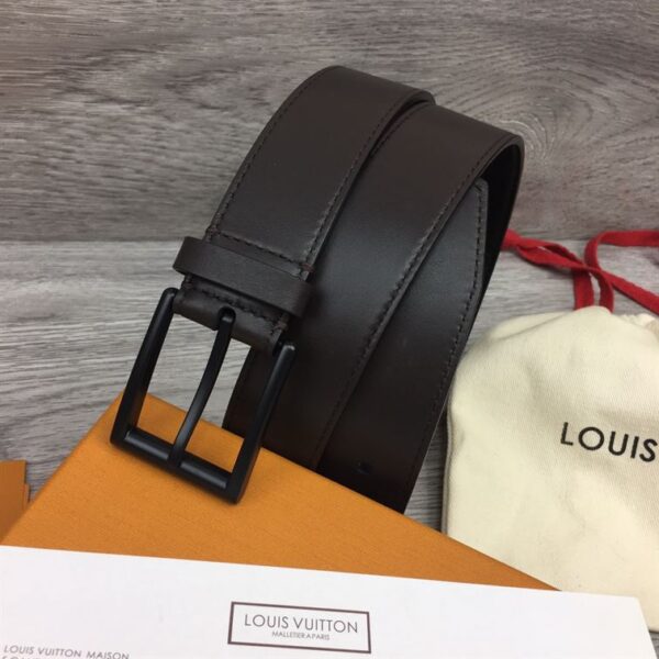 LOUIS VUITTON BELT - B069