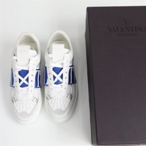 LOW-TOP CALFSKIN VL7N SNEAKER WITH BANDS - VLS024