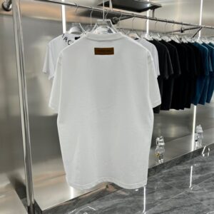 Louis Vuitton T-shirt - LSVT0174