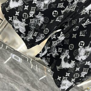 LV Swim Shorts - SW216