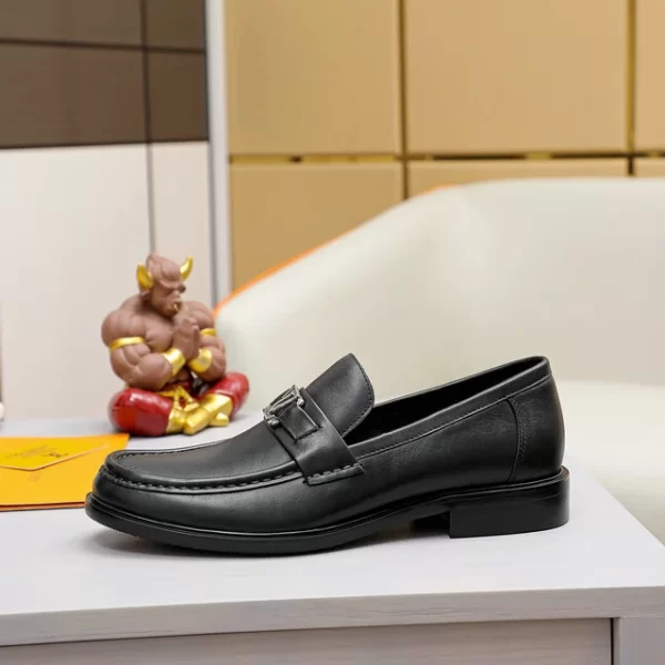 Louis Vuitton Loafers - LLV02