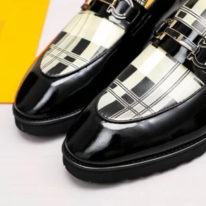 Louis Vuitton Loafers - LLV07