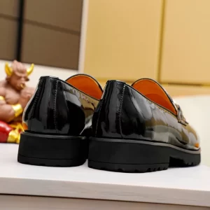 Louis Vuitton Loafers - LLV07