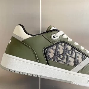 B27 LOW-TOP SNEAKER OLIVE AND CREAM SMOOTH CALFSKIN WITH BEIGE AND BLACK DIOR OBLIQUE JACQUARD - CDO91