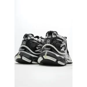 BALENCIAGA RUNNER SNEAKER - BB140