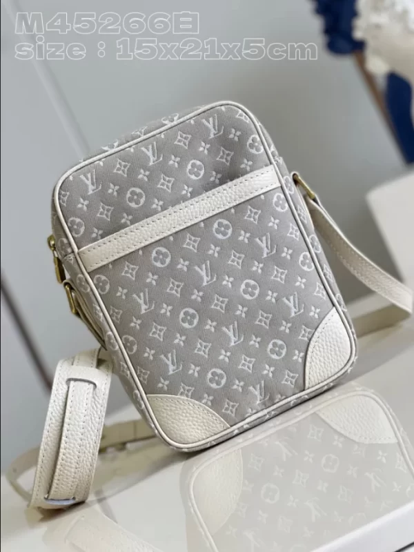 LOUIS VUITTON DANUBE CROSSBODY BAG - WLM602