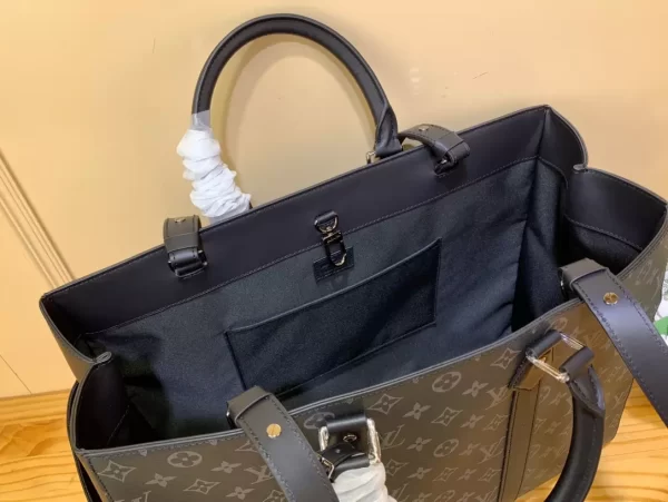 LOUIS VUITTON WEEKEND NM TOTE BAG - WLM586